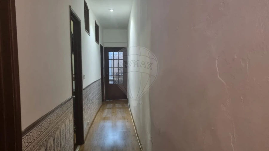 Apartamento T2 para Venda em Arroios Foto 12