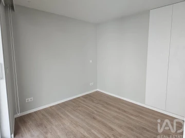 Apartamento T1 para Venda em Santo António