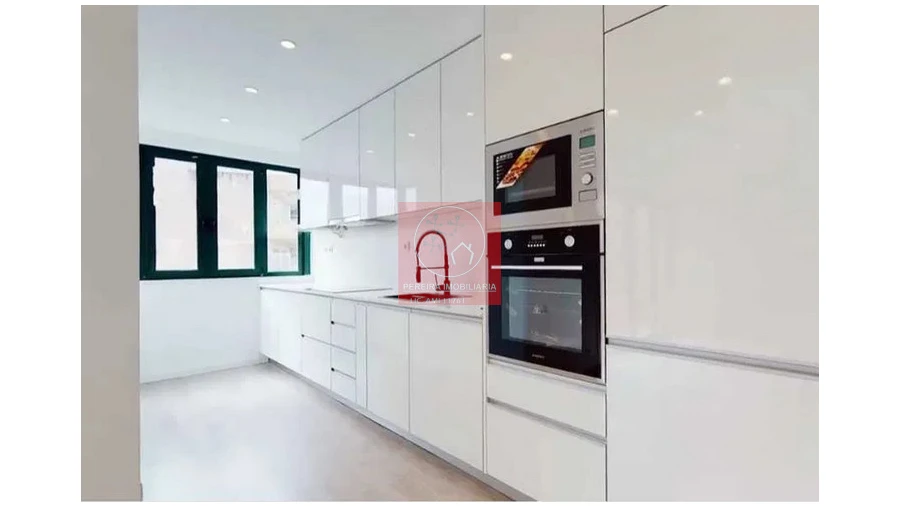 Apartamento T1 para Venda em Aver-O-Mar, Amorim e Terroso Foto 2