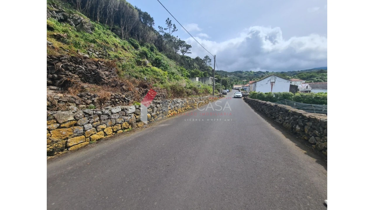 Terreno para Venda em Biscoitos Foto 1