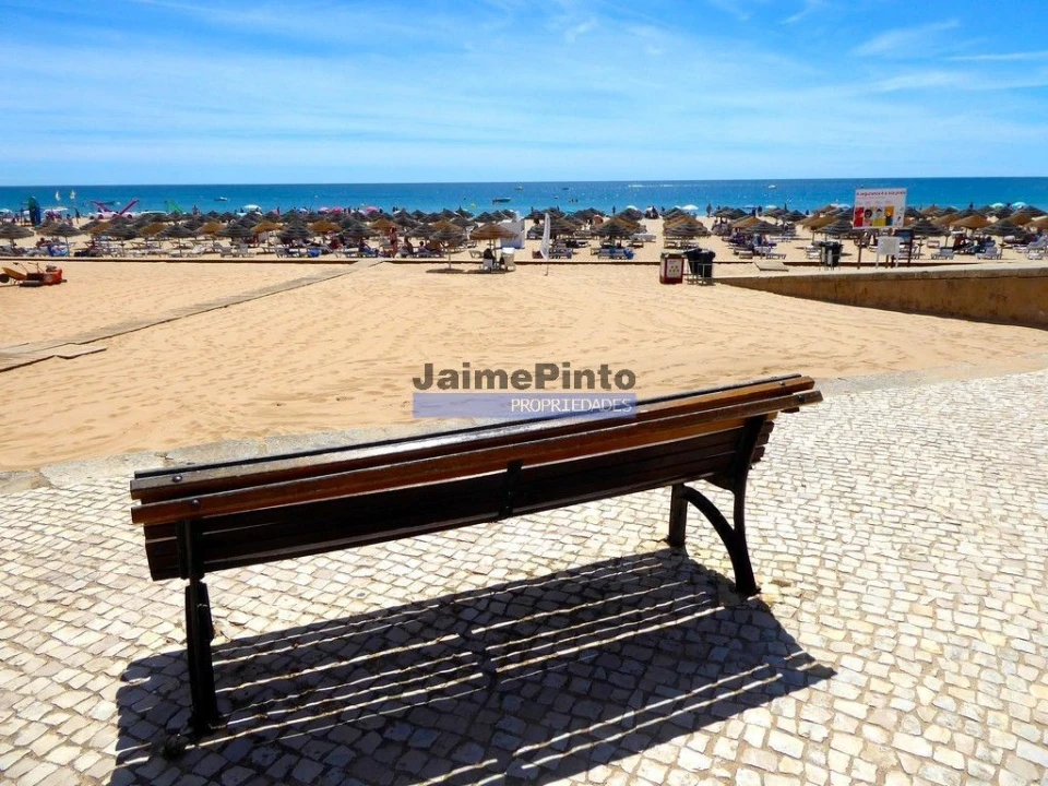 Terreno P/ Prédio para Venda em Ferragudo Foto 2