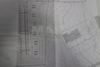 Terreno para Venda em Benavente