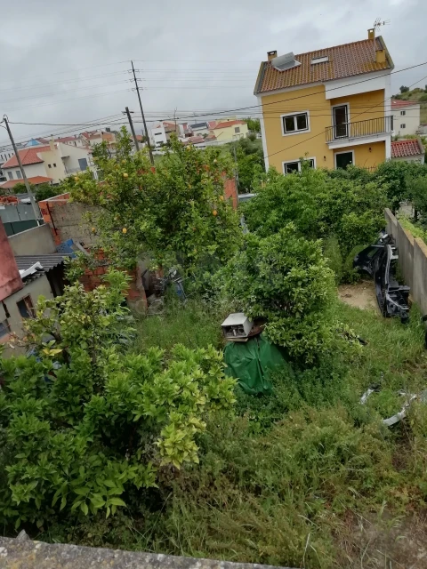 Terreno para Venda em Santa Iria de Azoia, São João da Talha e Bobadela
