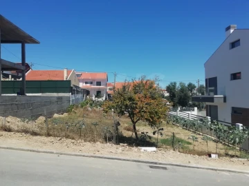 Terreno para Venda em Santa Iria de Azoia, São João da Talha e Bobadela