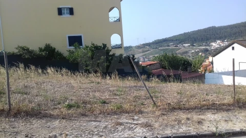 Terreno para Venda em Alhandra, São João dos Montes e Calhandriz