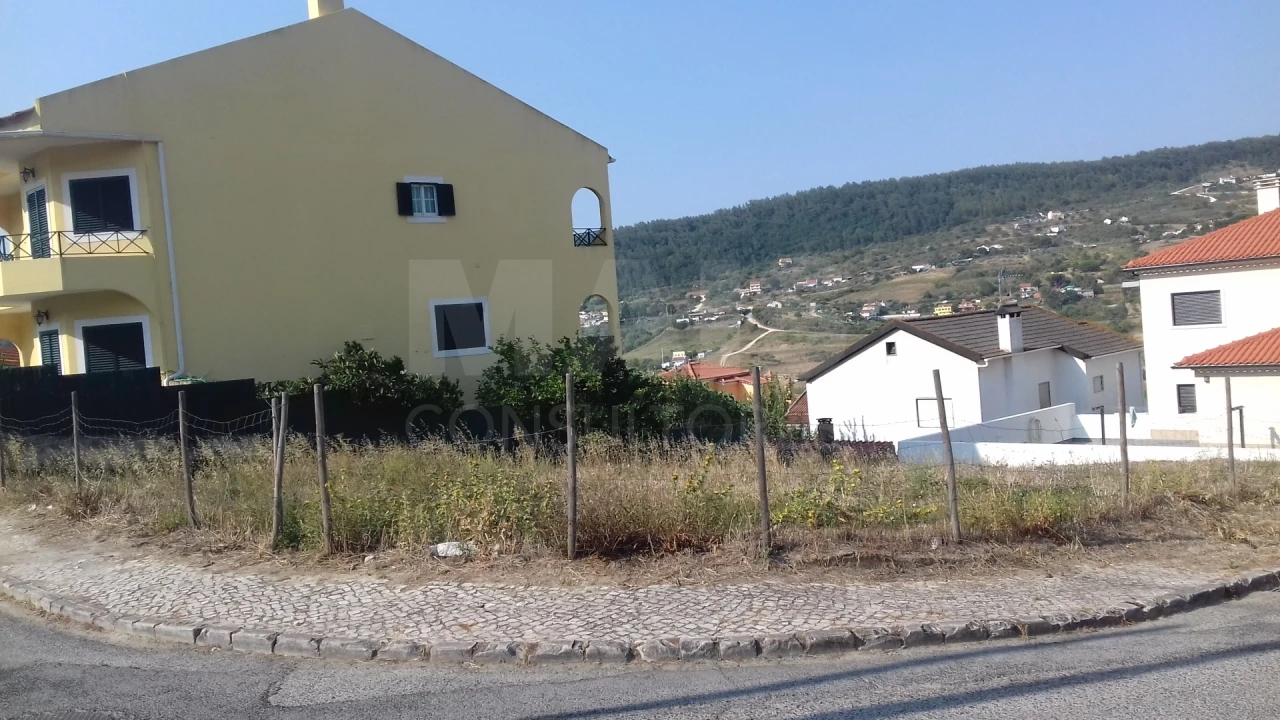 Terreno para Venda em Alhandra, São João dos Montes e Calhandriz Foto 1