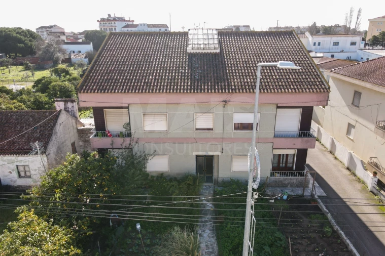 Prédio para Venda em Samora Correia Foto 3