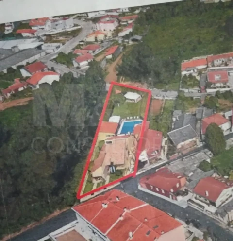 Moradia T4 para Venda em Anta e Guetim