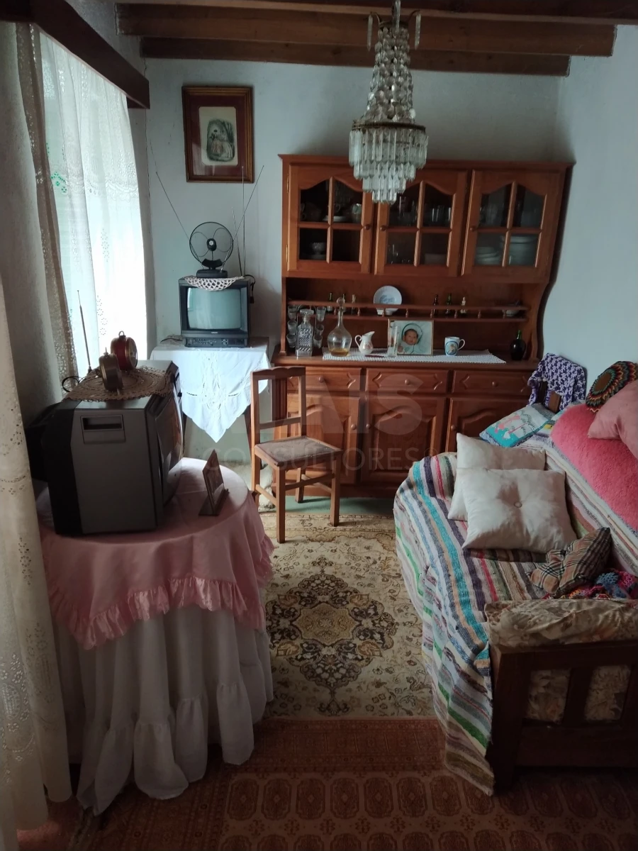 Moradia T4 para Venda em Beco Foto 7