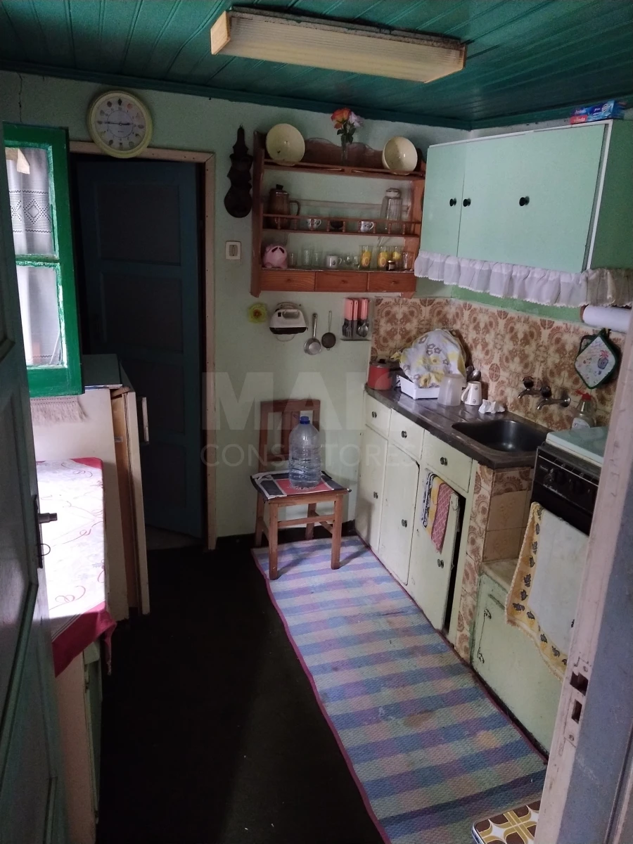 Moradia T4 para Venda em Beco Foto 4