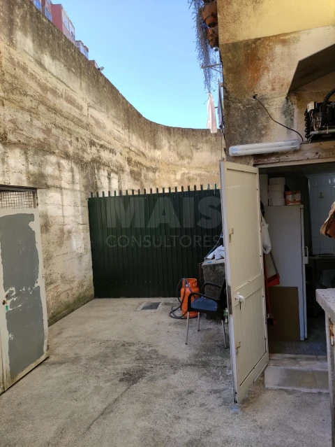 Loja para Venda em Odivelas