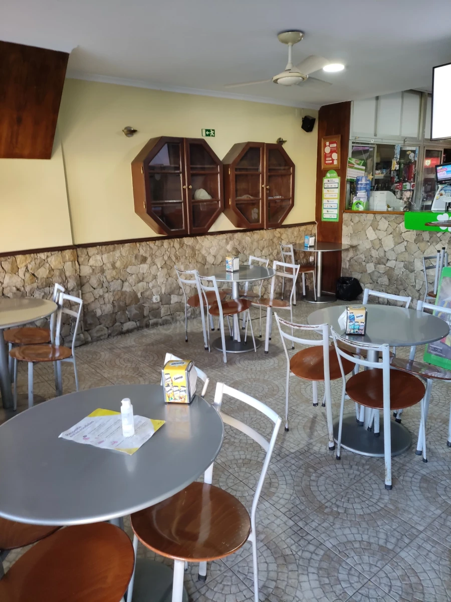 Loja para Venda em Odivelas Foto 2