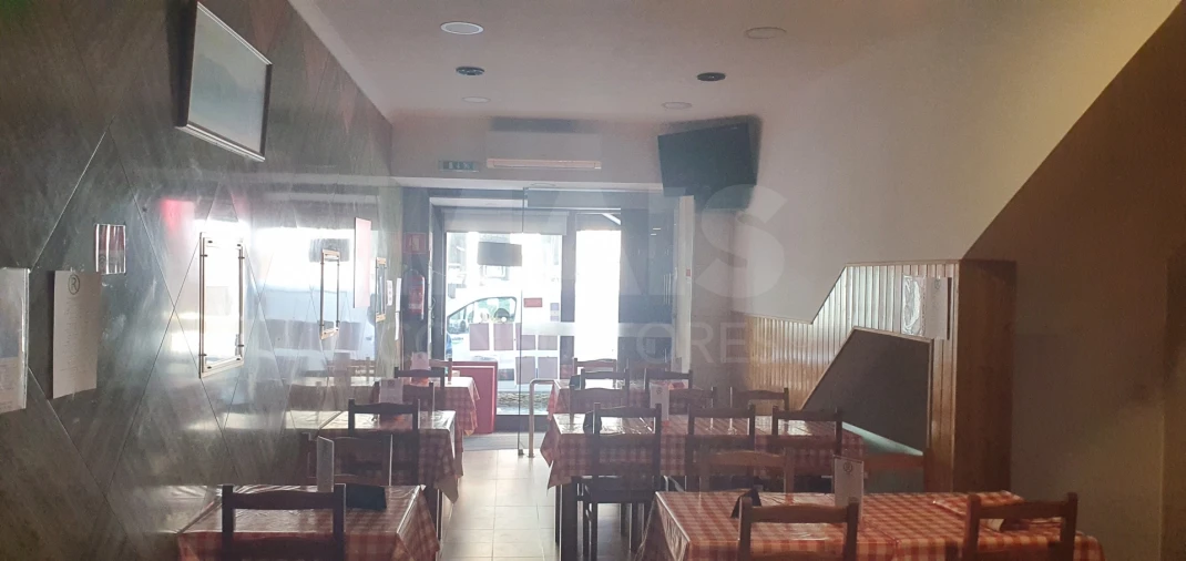 Loja para Venda em Cedofeita, Santo Ildefonso, Sé, Miragaia, São Nicolau e Vitória Foto 1