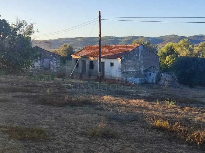 Quinta T2 para Venda em Tramagal Foto 12