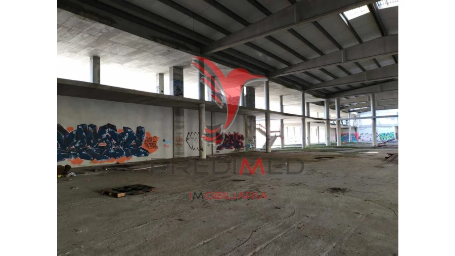 Armazém para Venda em Rio de Mouro Foto 19