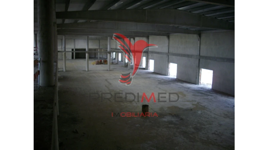 Armazém para Venda em Rio de Mouro Foto 8