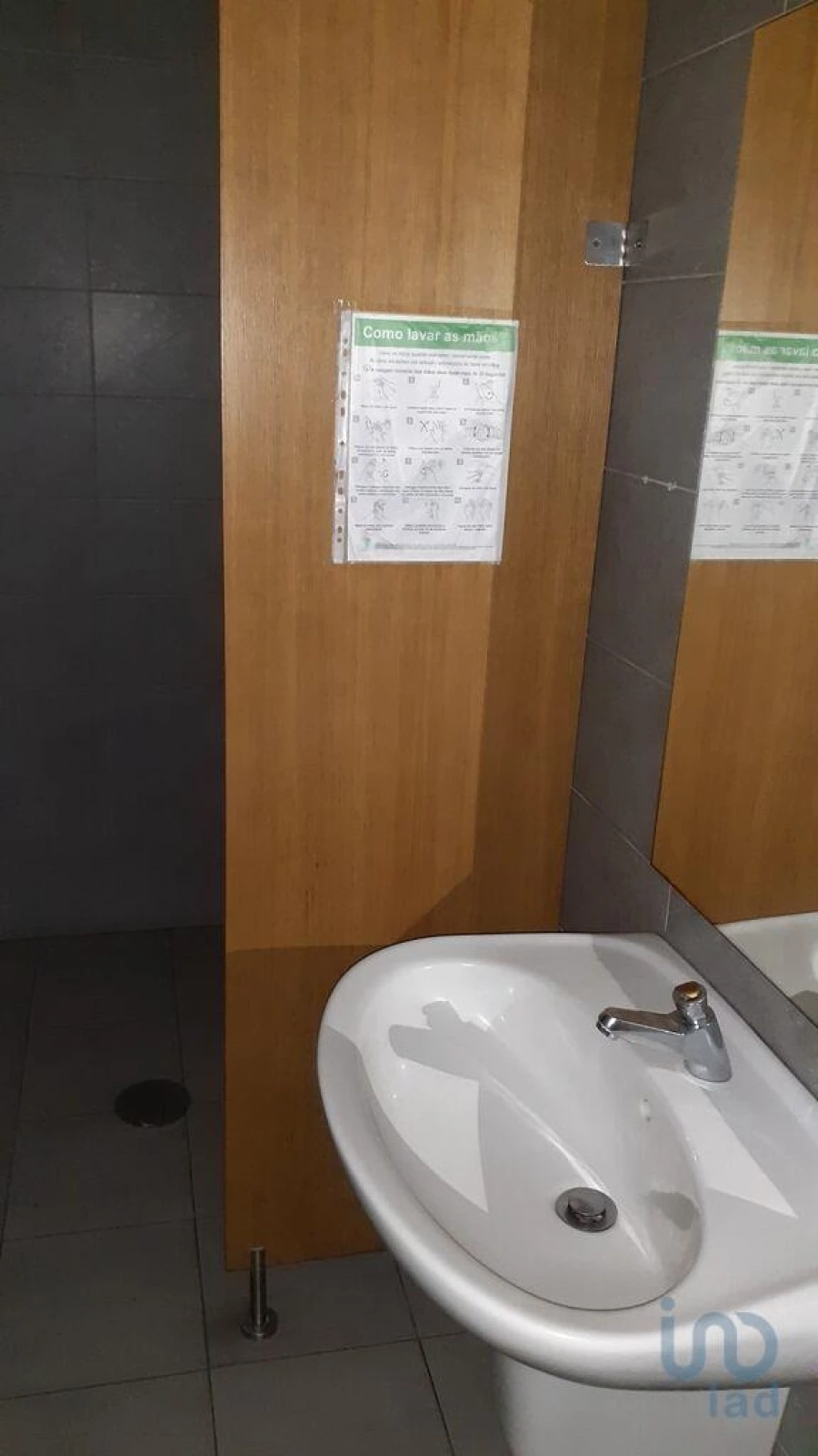 Loja para Venda em Requeixo, Nossa Senhora de Fátima e Nariz Foto 8