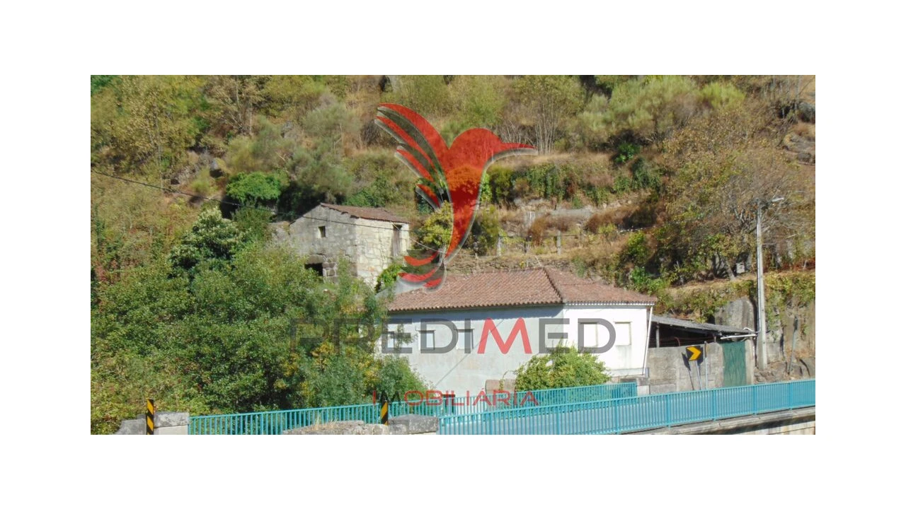 Moradia T2 para Venda em Parada de Cunhos Foto 3