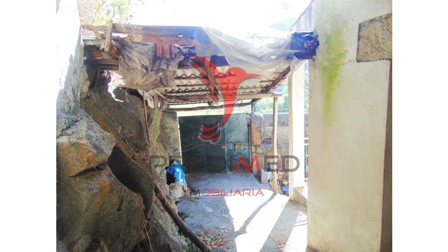 Moradia T2 para Venda em Parada de Cunhos Foto 19