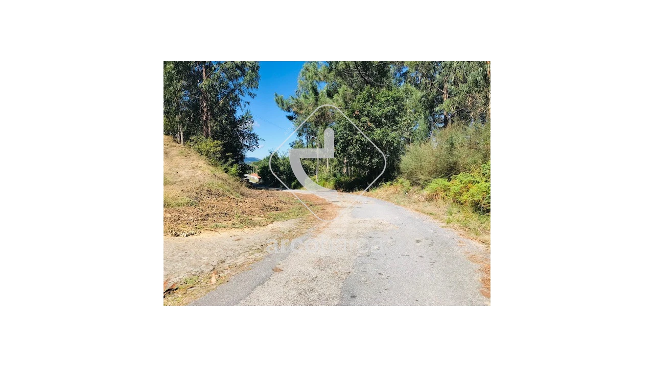 Terreno para Venda em Infesta Foto 21