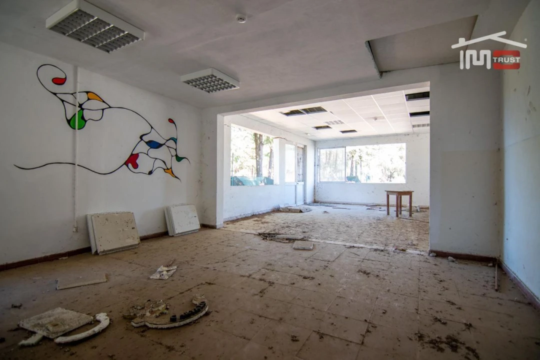 Armazém para Venda em Vila Chã de Ourique Foto 17