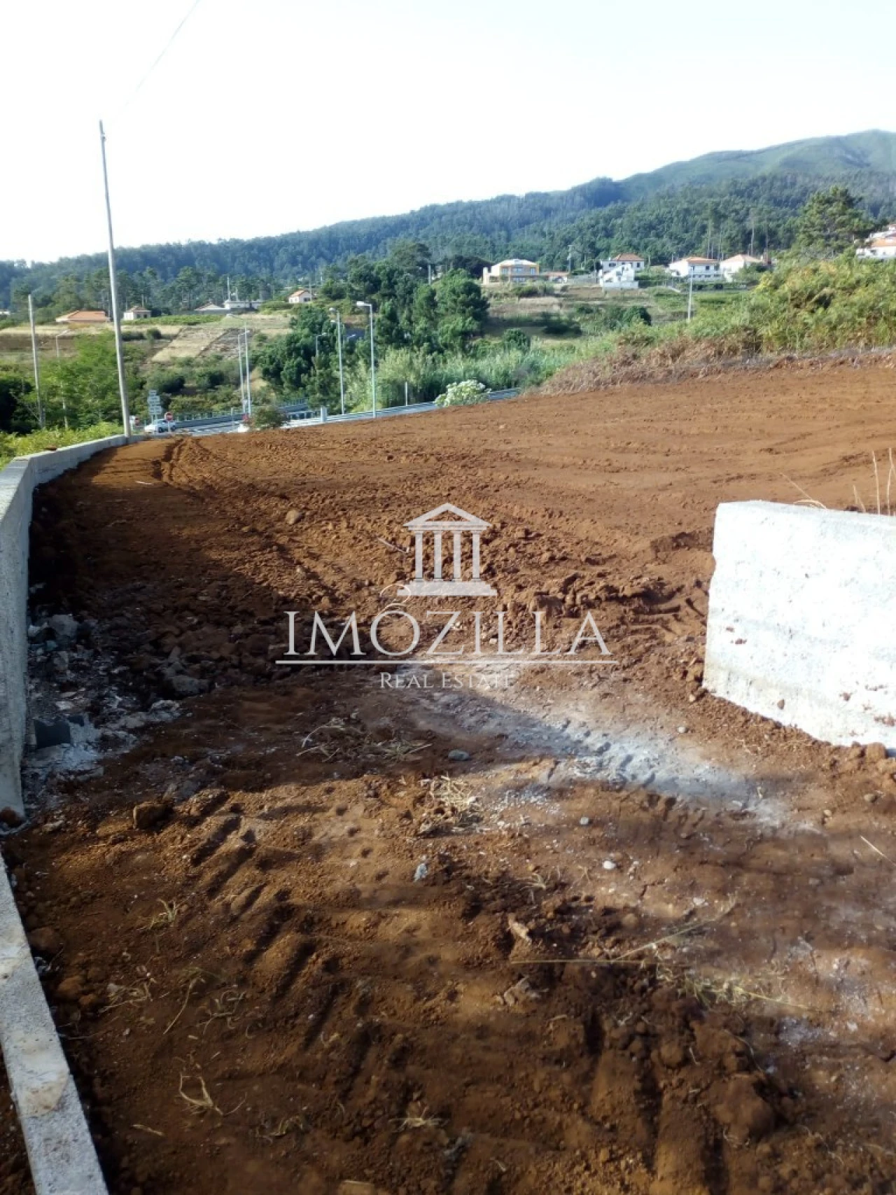 Terreno para Venda em Prazeres Foto 3
