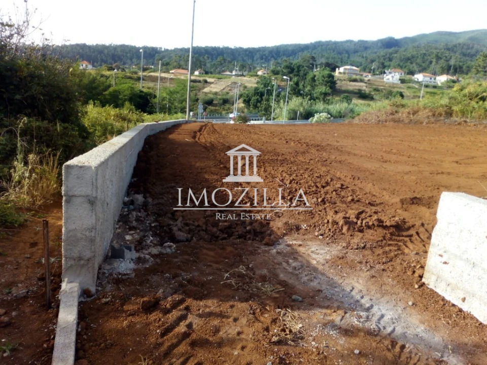 Terreno para Venda em Prazeres Foto 4