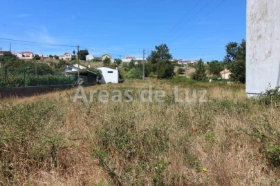 Terreno para Venda em Parceiros e Azoia