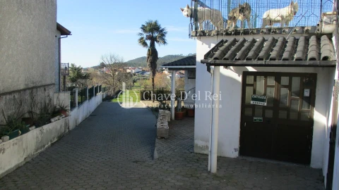 Moradia T4 para Venda em Abraveses