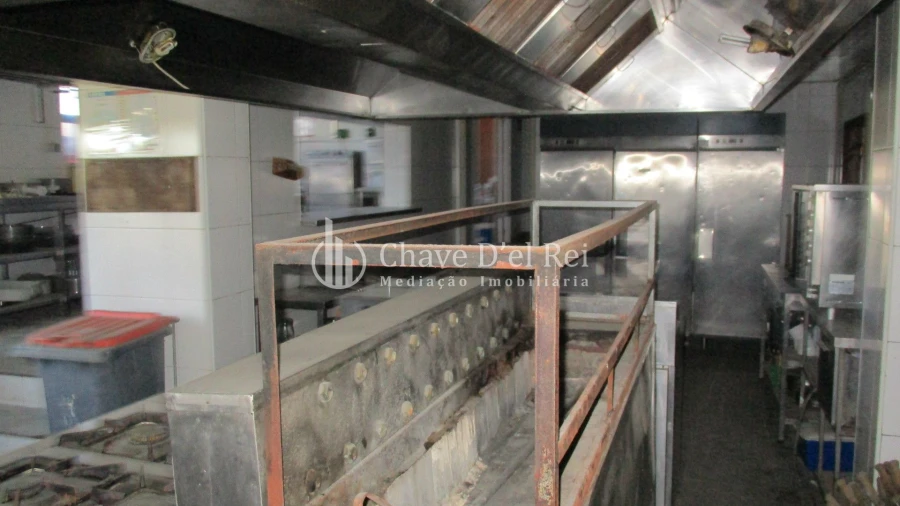 Moradia T4 para Venda em Abraveses Foto 12