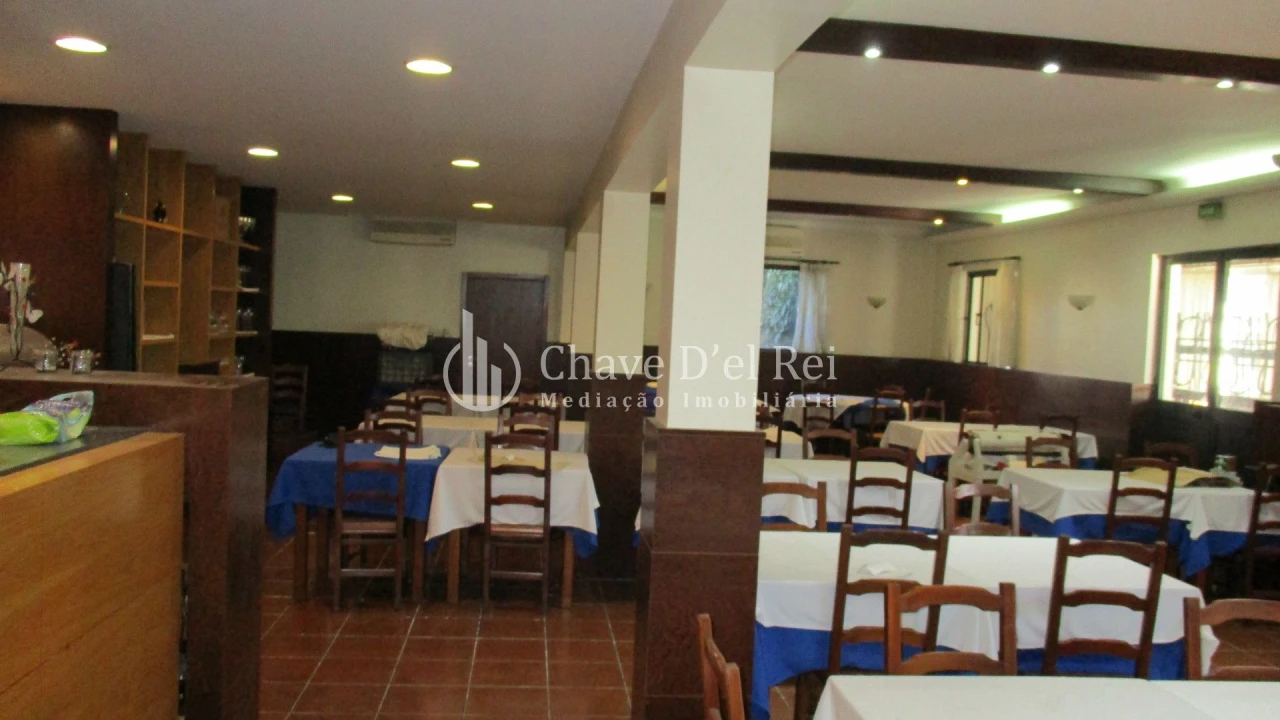 Moradia T4 para Venda em Abraveses Foto 18
