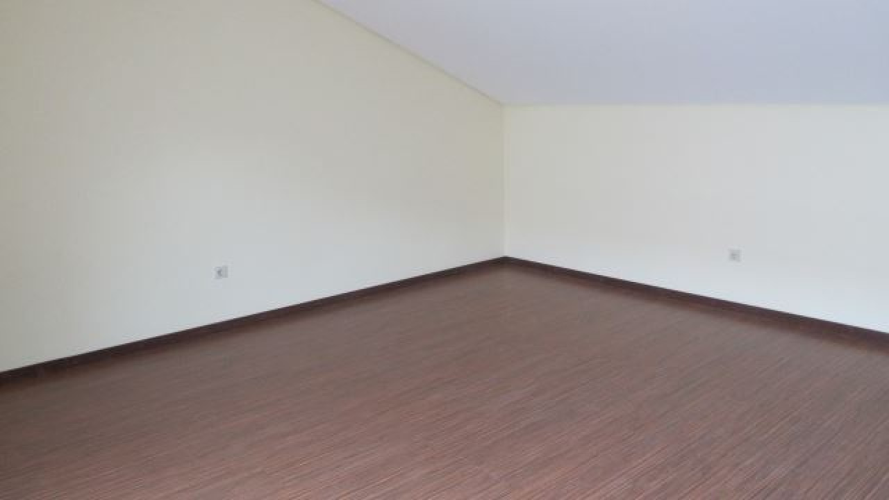 Moradia T4 para Venda em Mafamude e Vilar do Paraíso Foto 23