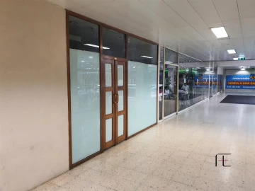 Loja para Venda em Cedofeita, Santo Ildefonso, Sé, Miragaia, São Nicolau e Vitória