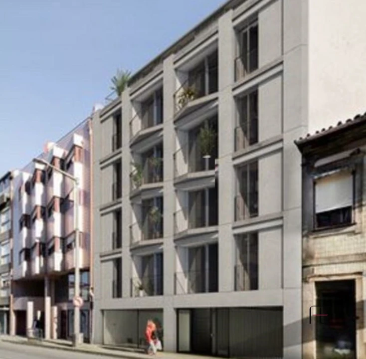 Apartamento T4 para Venda em Paranhos Foto 1