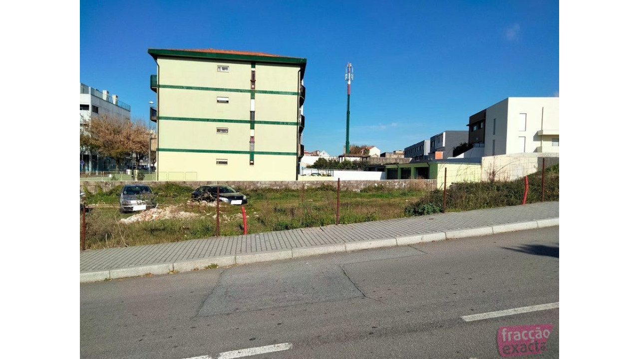 Terreno para Venda em São Mamede de Infesta e Senhora da Hora Foto 1