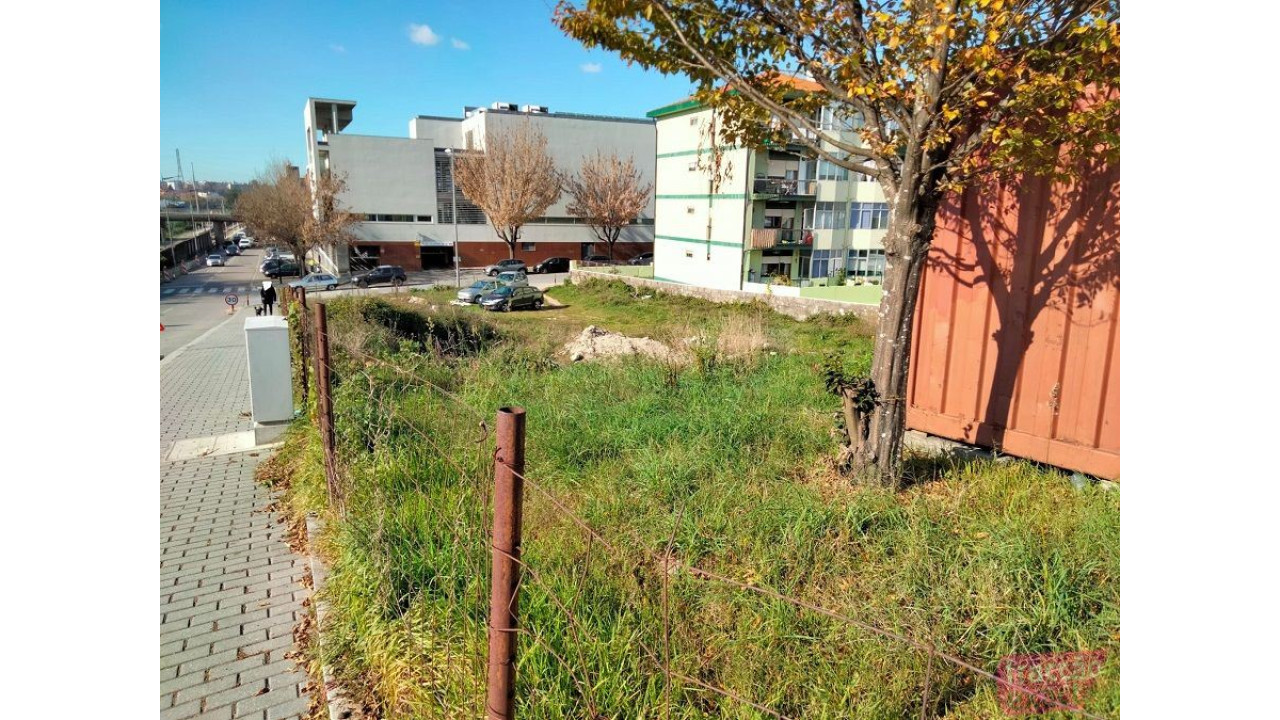 Terreno para Venda em São Mamede de Infesta e Senhora da Hora Foto 6