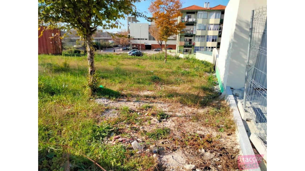 Terreno para Venda em São Mamede de Infesta e Senhora da Hora Foto 8