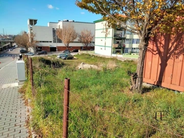 Terreno para Venda em São Mamede de Infesta e Senhora da Hora