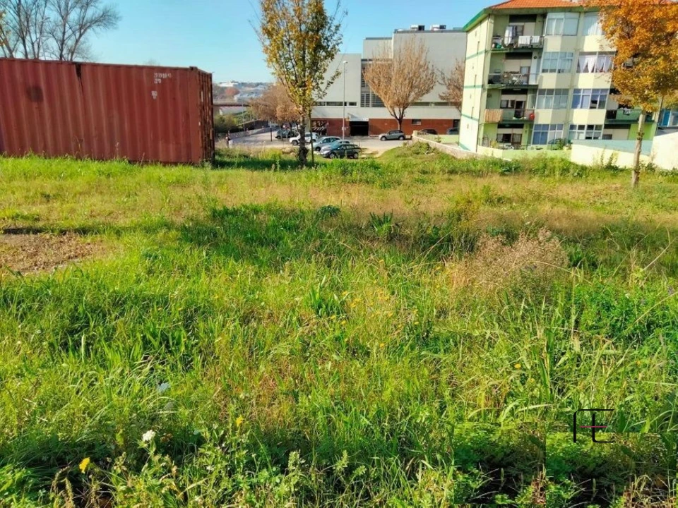 Terreno para Venda em São Mamede de Infesta e Senhora da Hora Foto 7