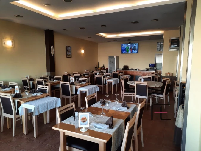 Negócio para Venda em Mafamude e Vilar do Paraíso Foto 1