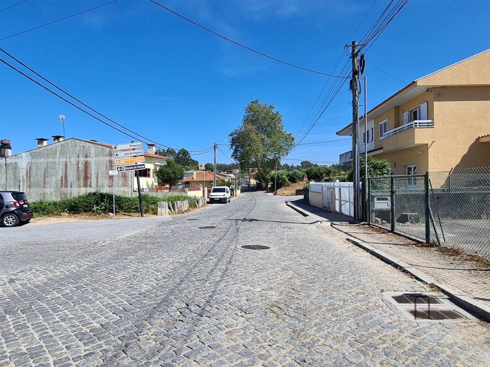 Terreno para Venda em Pedroso e Seixezelo Foto 3