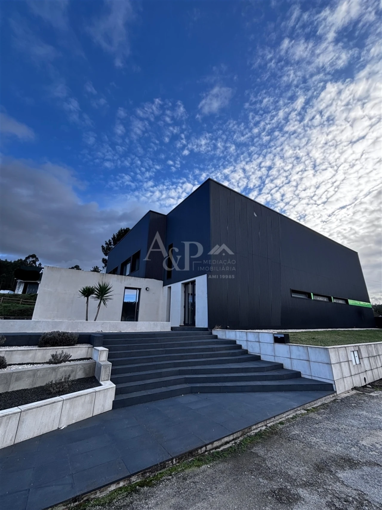Armazém para Venda em Bodiosa Foto 1