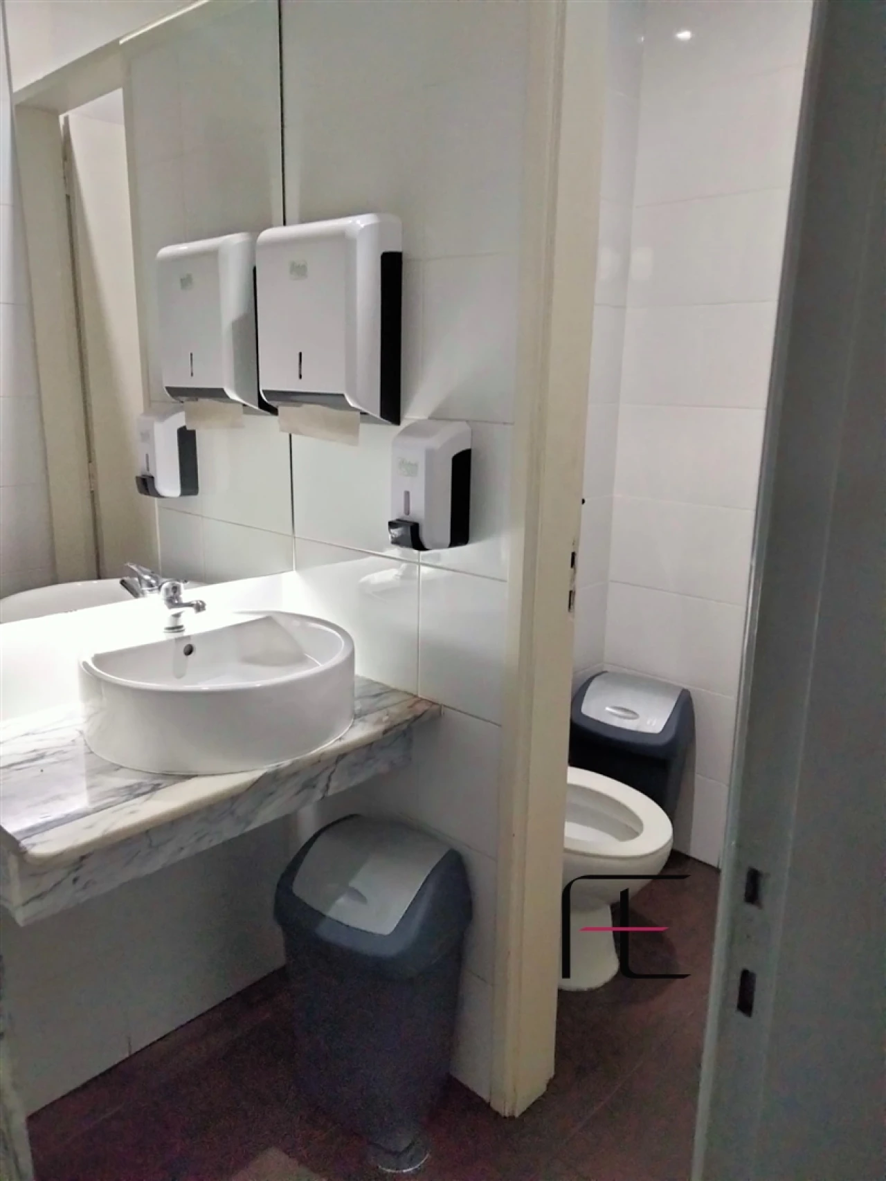 Negócio para Arrendamento em São Mamede de Infesta e Senhora da Hora Foto 12