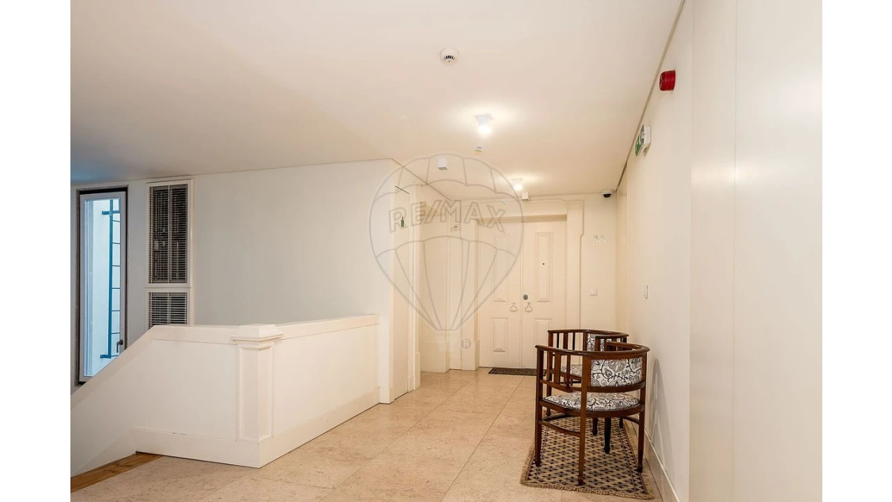 Apartamento T4 para Venda em Arroios Foto 14