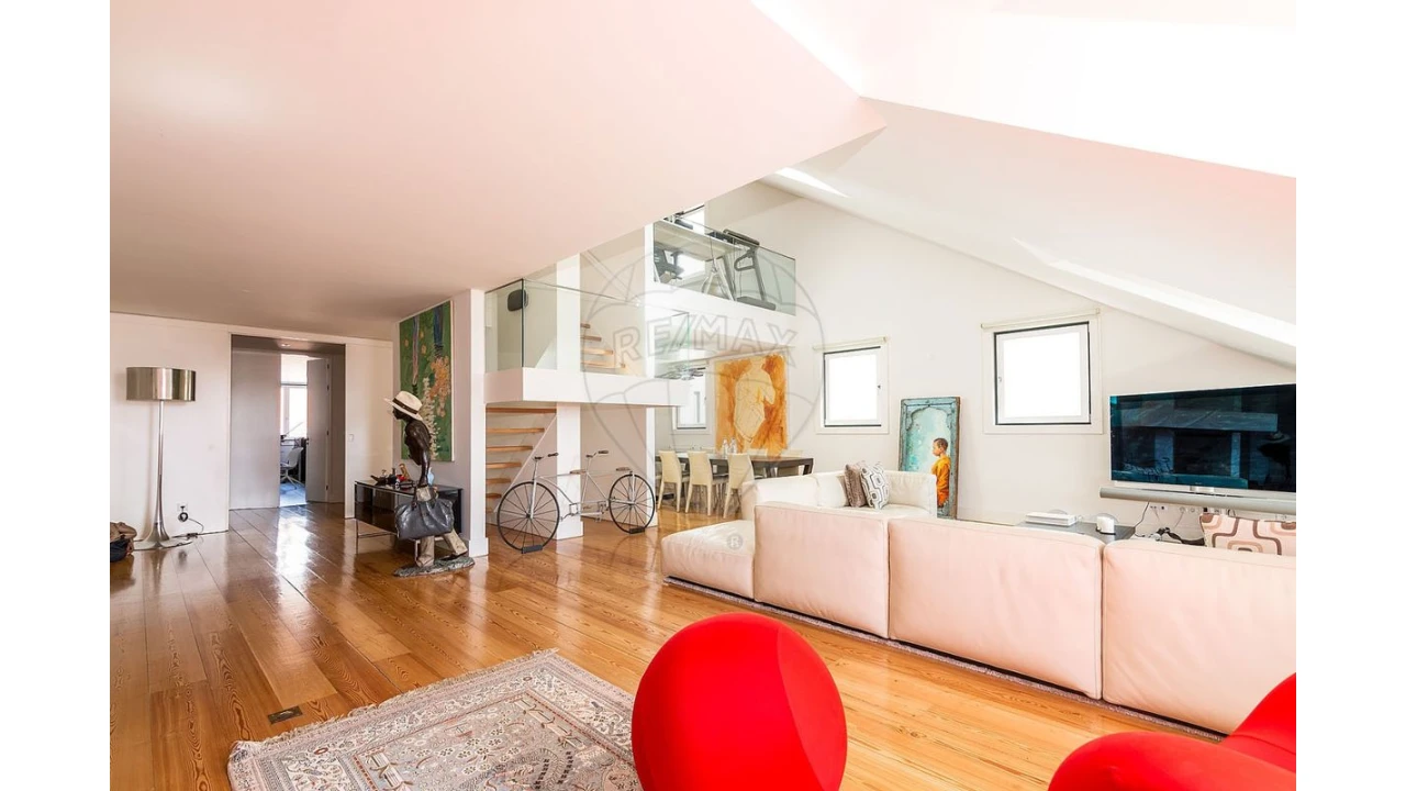 Apartamento T4 para Venda em Arroios Foto 16
