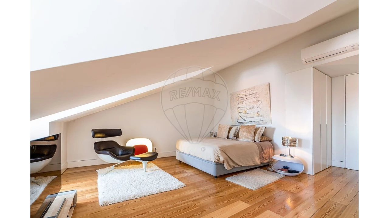 Apartamento T4 para Venda em Arroios Foto 7