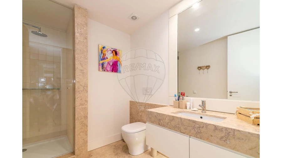 Apartamento T4 para Venda em Arroios Foto 6
