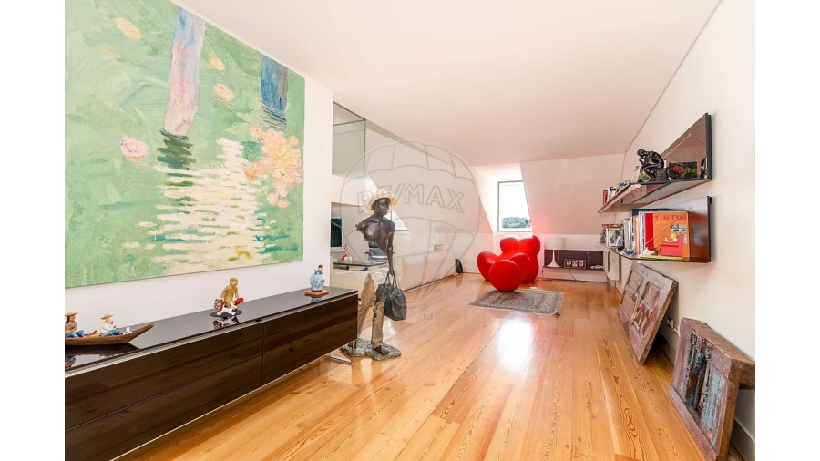 Apartamento T4 para Venda em Arroios Foto 2