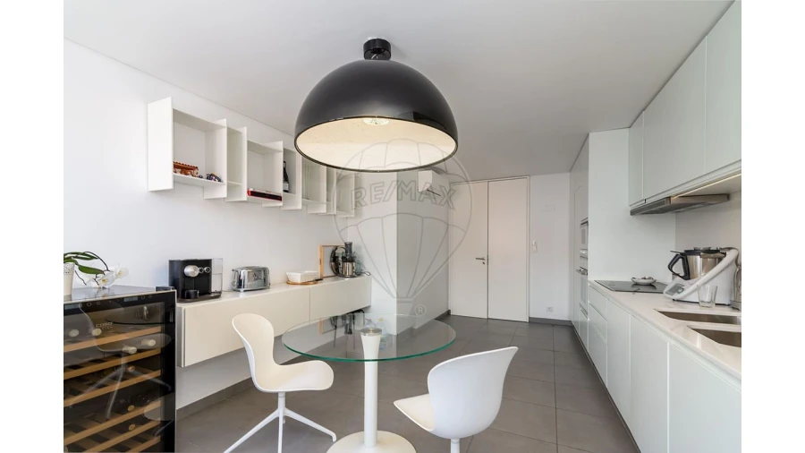 Apartamento T4 para Venda em Arroios Foto 12