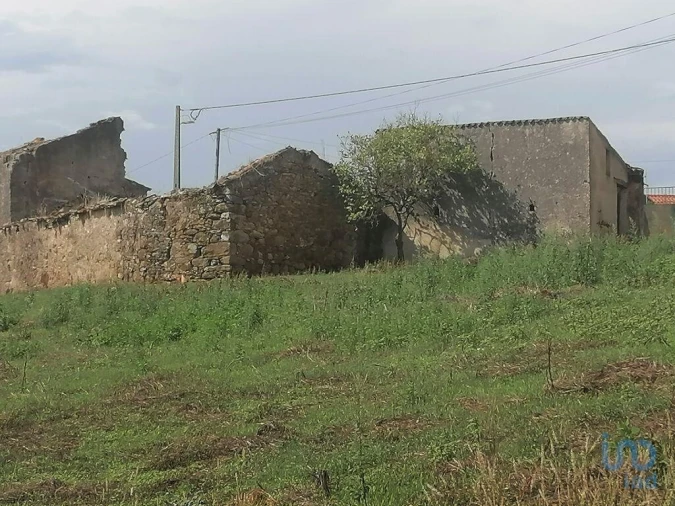 Moradia para Venda em Lamas Foto 13